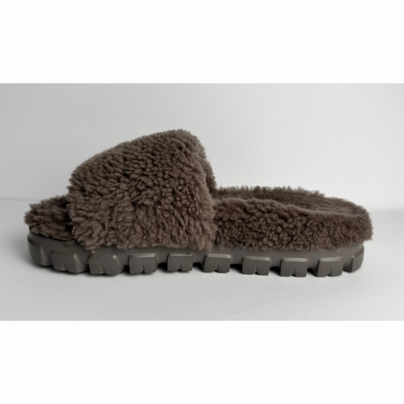 UGG Women's Gray Cozetta Plush Shearling‎ Slide Sandals Size 6 - Picture 7 of 12